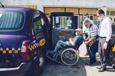 “Bakı Taksi Xidməti” 200-dən çox dializ xəstəsinə yardım etdi